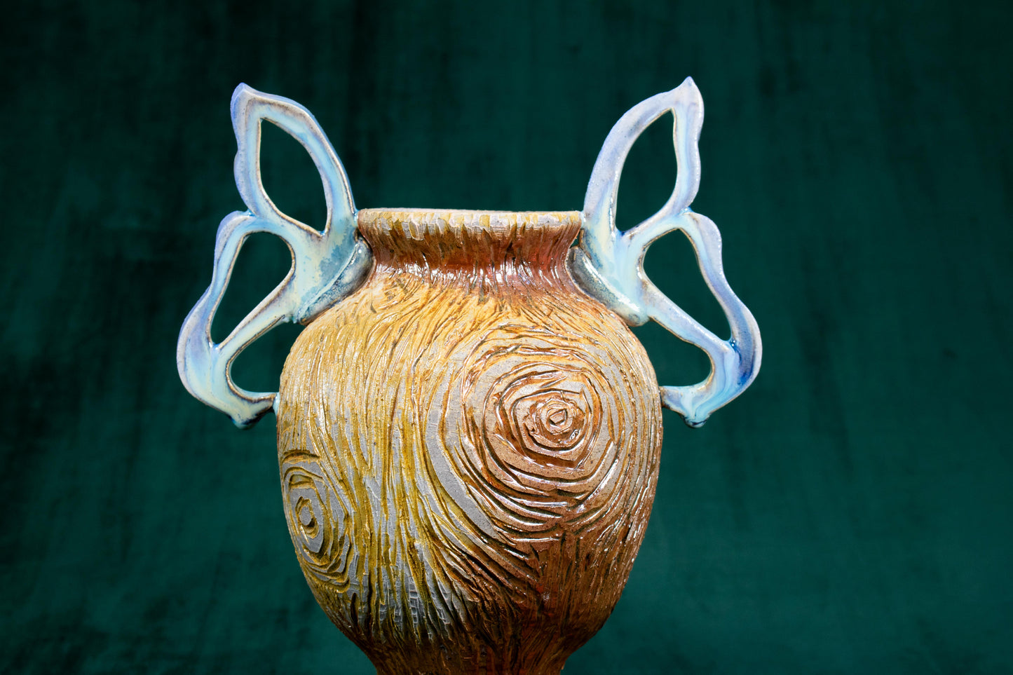 Metamorphosis Amphora