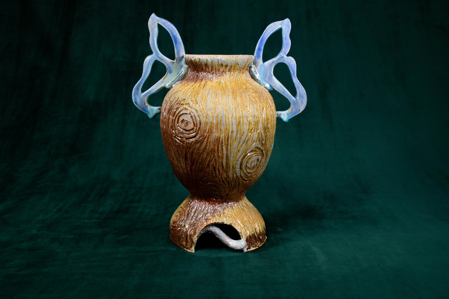 Metamorphosis Amphora