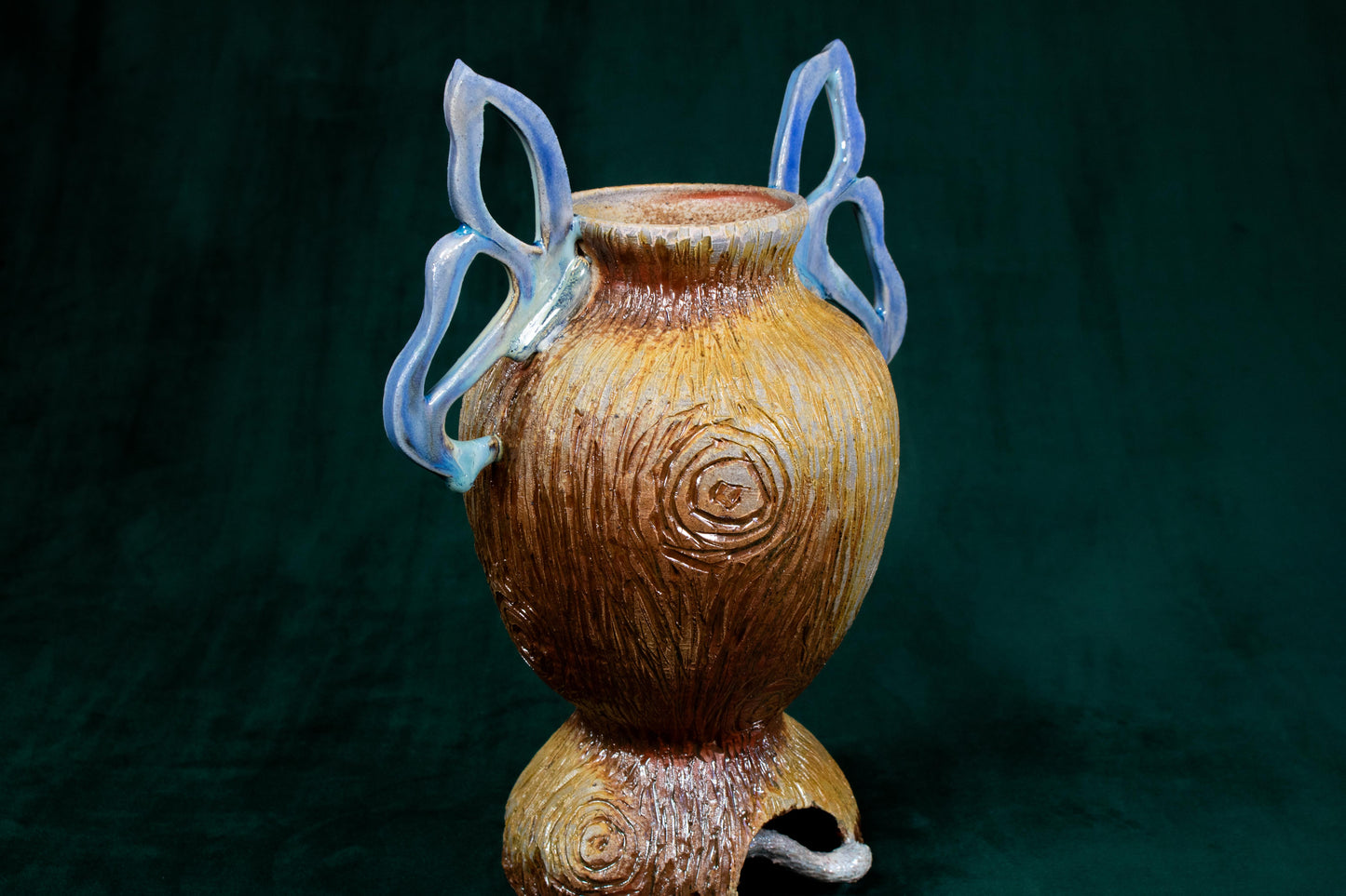 Metamorphosis Amphora