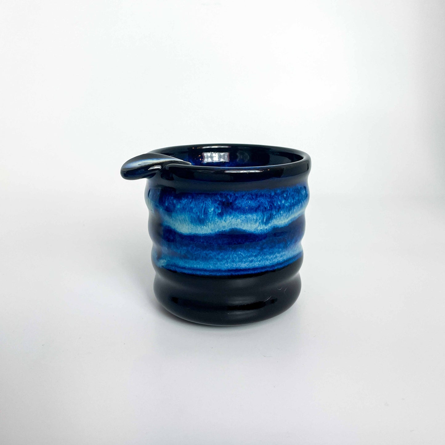 Ashtray - Black Melting Blue Wiggle