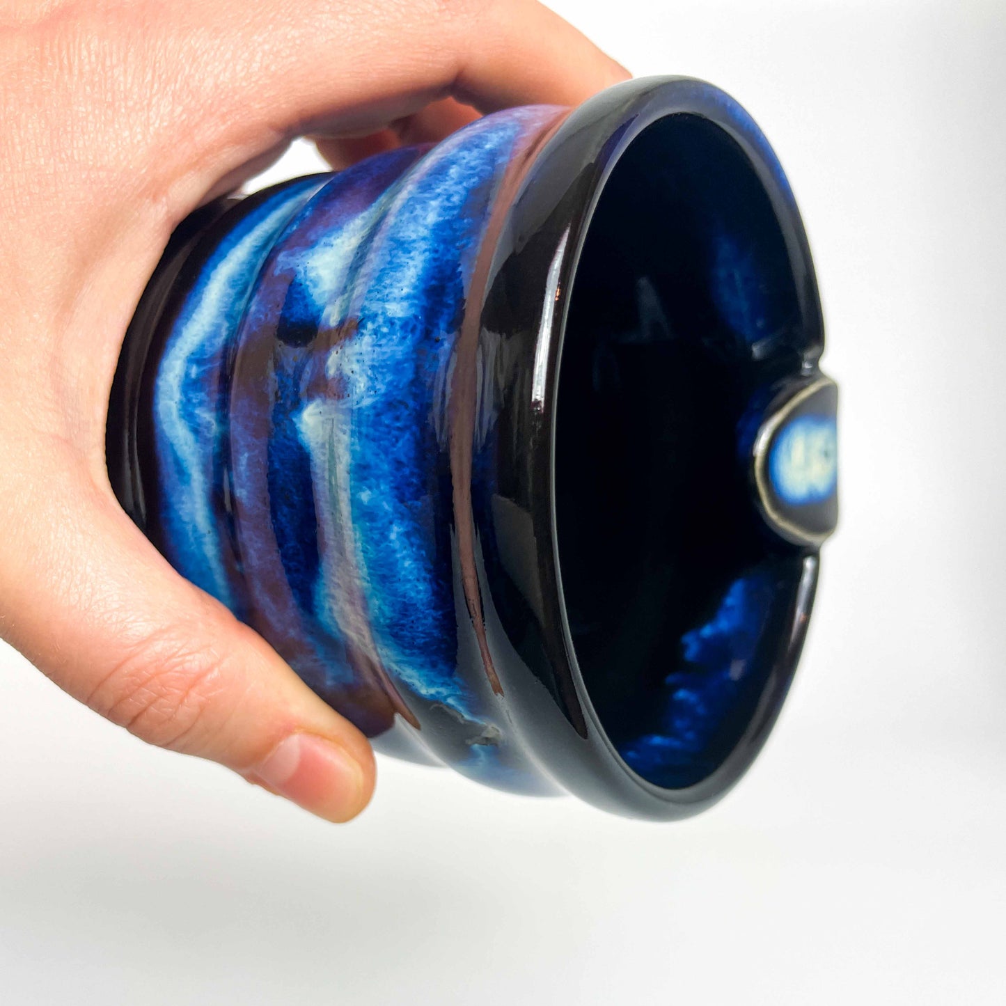 Ashtray - Black Melting Blue Wiggle