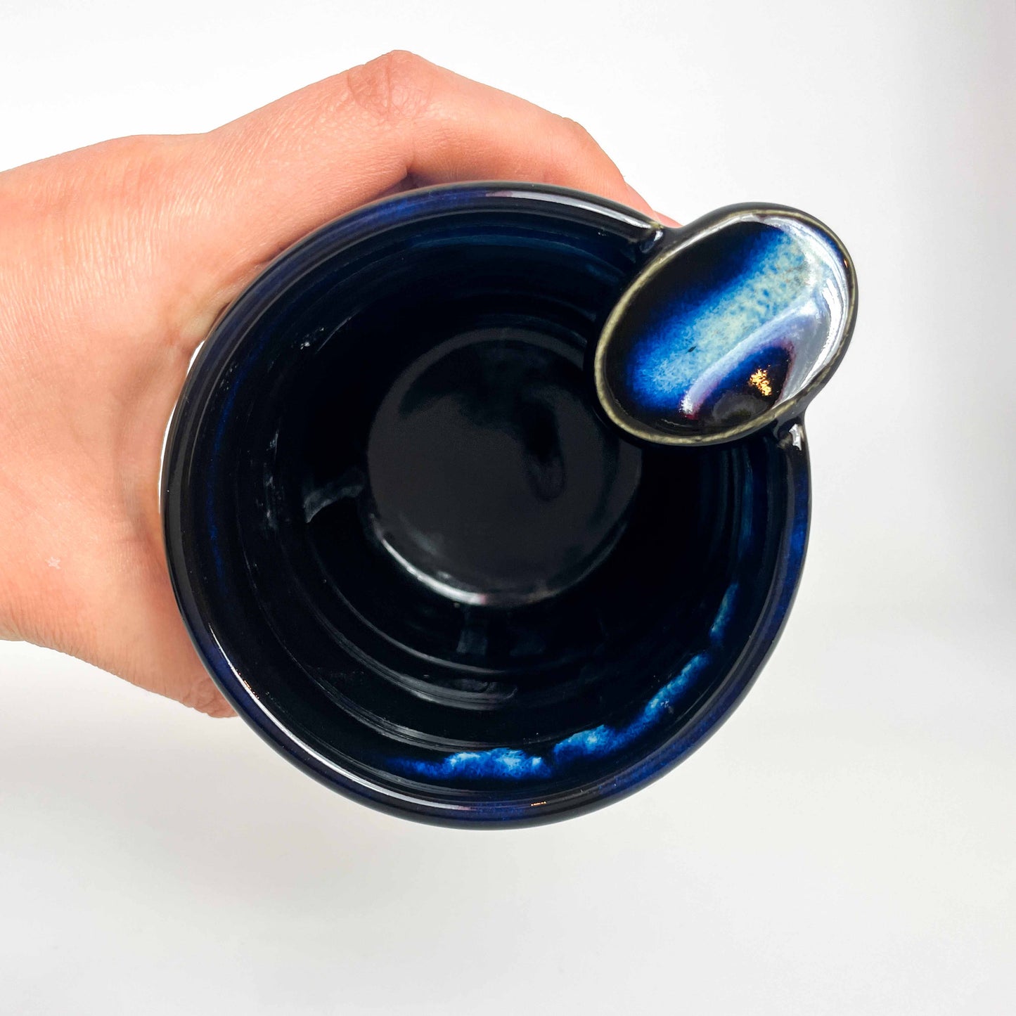 Ashtray - Black Melting Blue Wiggle